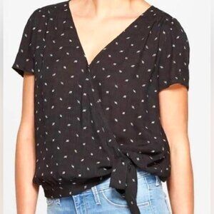Universal Threads Black Top with White Detail Medium Diamond Dot Side Tie